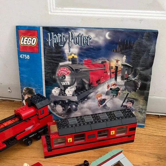 LEGO Harry Potter Pieces and Partial Sets with Minifigures  4758  4738 - Picture 10 of 16